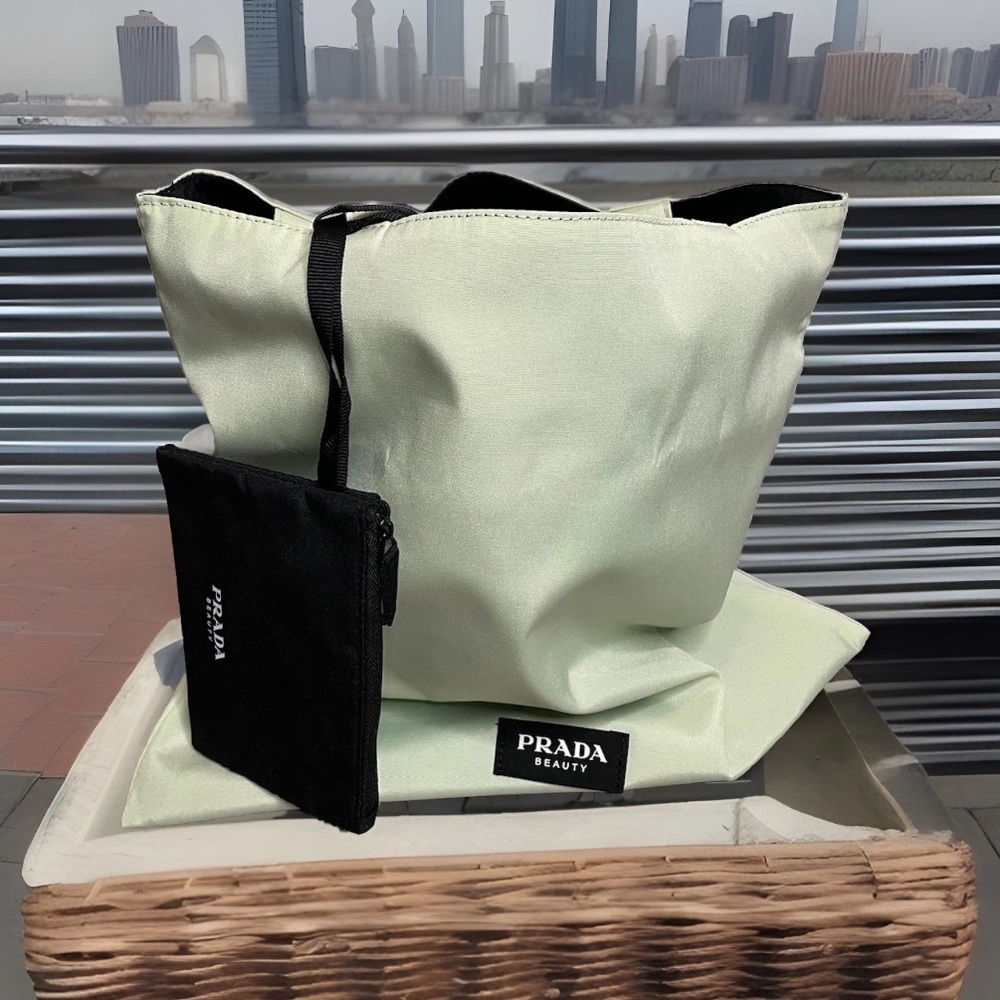 NEW Prada Beauty Reversible Large Tote Mint Green Black Nylon Tote Bag + Pouch - Picture 3 of 11